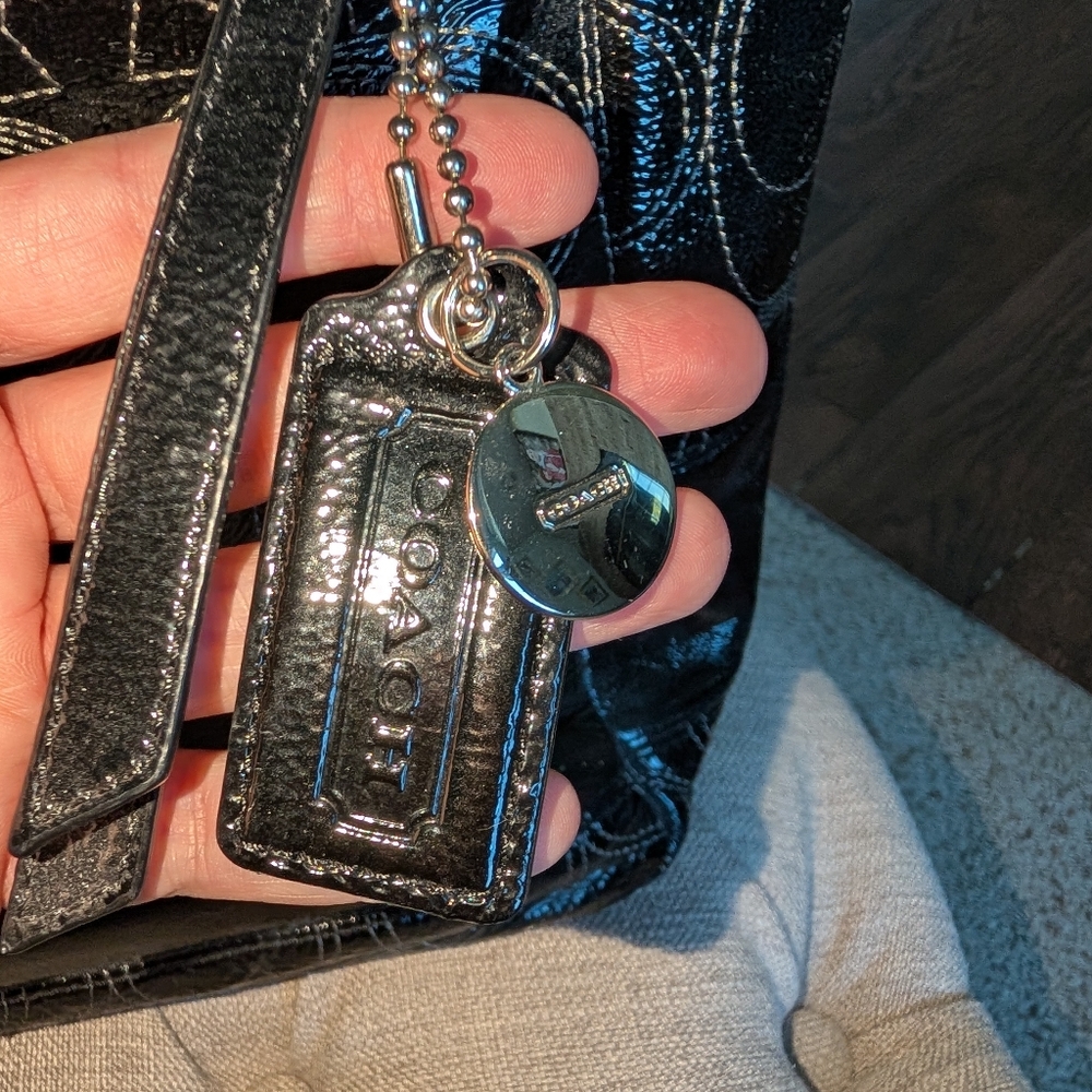 Coach F19256 Signature Stitched Black Patent Travel Bag, Large, READ NOTES - Picture 7 of 11
